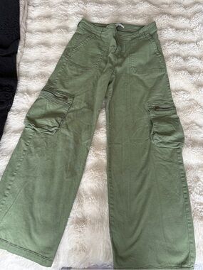 Celebrity Pink Olive Green Cargo Wide-Leg Pants